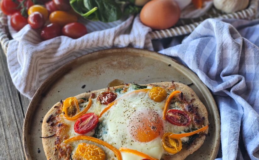 breakfast-pizza-recipe-with-eggs